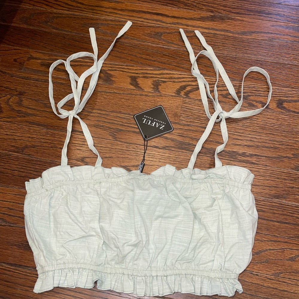 Zaful crop top size small